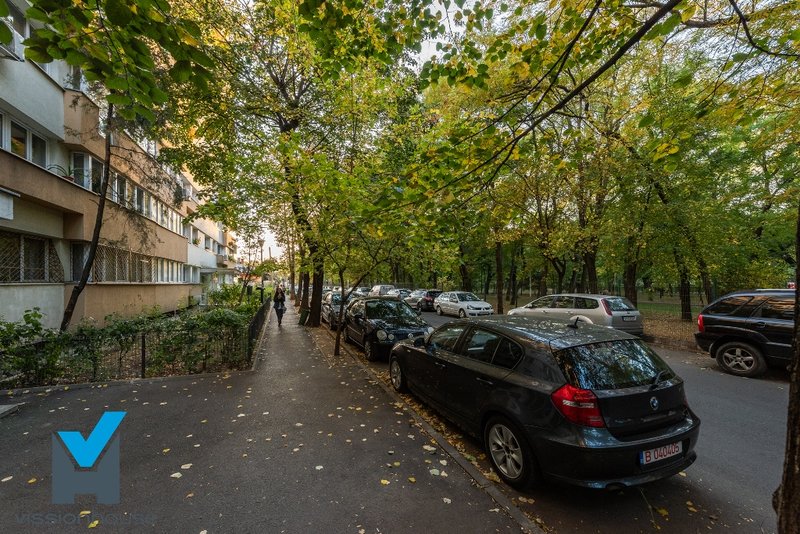 Bucurestii Noi - Parc Bazilescu Metrou Inchiriere 3 camere